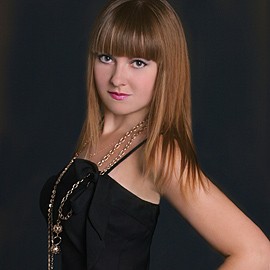 Gorgeous bride Julia, 28 yrs.old from Zaporozhye, Ukraine
