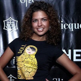 Gorgeous bride Anna, 22 yrs.old from Saint Petersburg, Russia