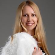 Gorgeous bride Marina, 39 yrs.old from Zaporozhye, Ukraine