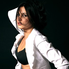 Charming wife Marina, 39 yrs.old from Saint Petersburg, Russia Charming wife Marina, 39 yrs.old from Saint Petersburg, Russia