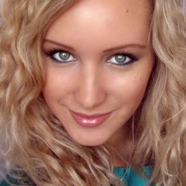 Gorgeous girlfriend Juliya, 24 yrs.old from Odessa, Ukraine
