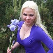 Charming bride Elena, 32 yrs.old from Zaporozhye, Ukraine
