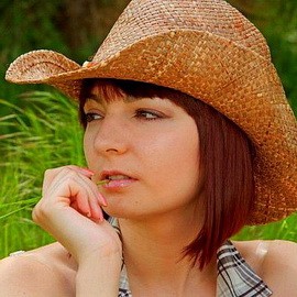 Pretty bride Olga, 23 yrs.old from Odessa, Ukraine