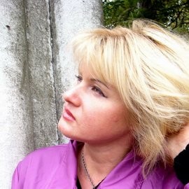 Charming pen pal Irina, 41 yrs.old from Odessa, Ukraine