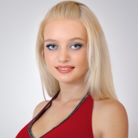 Pretty girl Anna, 22 yrs.old from Nikolaev, Ukraine