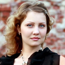 Pretty wife Oksana, 33 yrs.old from Saint Petersburg, Russia