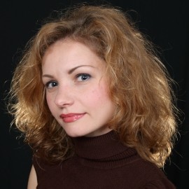 Gorgeous mail order bride Anna, 35 yrs.old from Yalta, Ukraine