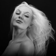 Nice mail order bride Anastasiya, 22 yrs.old from Yalta, Ukraine