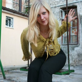 Pretty mail order bride Veronika, 27 yrs.old from Simferopol, Ukraine