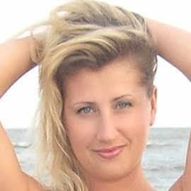 Hot wife Elena, 33 yrs.old from Mariupol, Ukraine