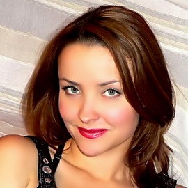 Charming pen pal Yulia, 31 yrs.old from Saint Petersburg, Russia