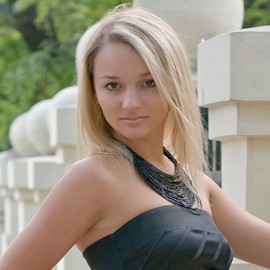 Charming miss Natalie, 27 yrs.old from Mariupol, Ukraine Charming miss Natalie, 27 yrs.old from Mariupol, Ukraine