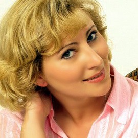 Single lady Irina, 45 yrs.old from Rome, Italy