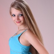 Single girl Oksana, 23 yrs.old from Nikolaev, Ukraine