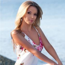 Pretty girlfriend Olga, 22 yrs.old from Odessa, Ukraine