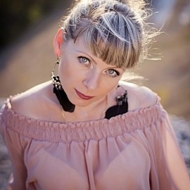 Charming bride Larisa, 41 yrs.old from Simferopol, Ukraine Charming bride Larisa, 41 yrs.old from Simferopol, Ukraine