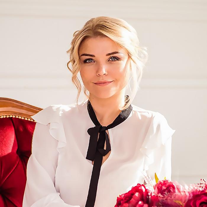 Charming bride Nadezhda, 45 yrs.old from Pskov, Russia