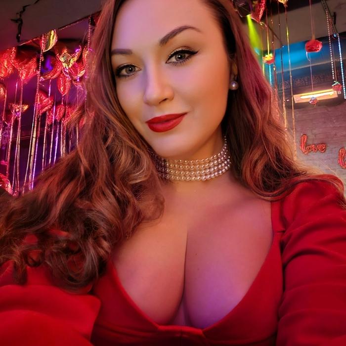 Gorgeous wife Anna, 37 yrs.old from Kiev, Ukraine