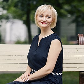 Single wife Elena, 51 yrs.old from Cork, Ireland