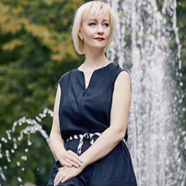 Charming wife Elena, 51 yrs.old from Cork, Ireland