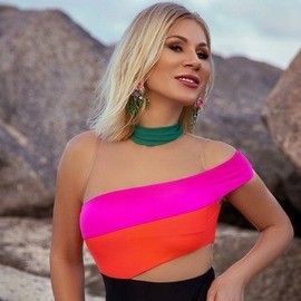 Hot mail order bride Vita, 44 yrs.old from Miami, United States