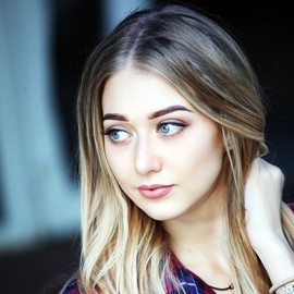 Nice mail order bride Viktoria, 34 yrs.old from Khmelnytskyi, Ukraine