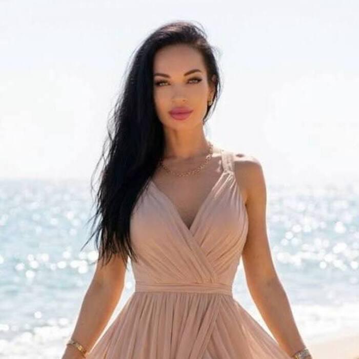 Charming bride Marina, 39 yrs.old from Dnepropetrovsk, Ukraine