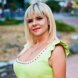 Single bride Elena, 36 yrs.old from Kiev, Ukraine