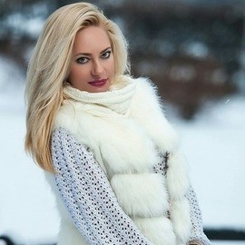 Pretty girlfriend Julia, 37 yrs.old from Kiev, Ukraine