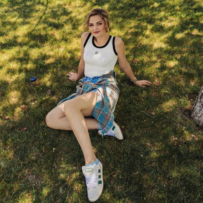 Beautiful lady Cristina, 38 yrs.old from Bender, Moldova