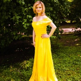 Gorgeous miss Elena, 49 yrs.old from Lviv, Ukraine