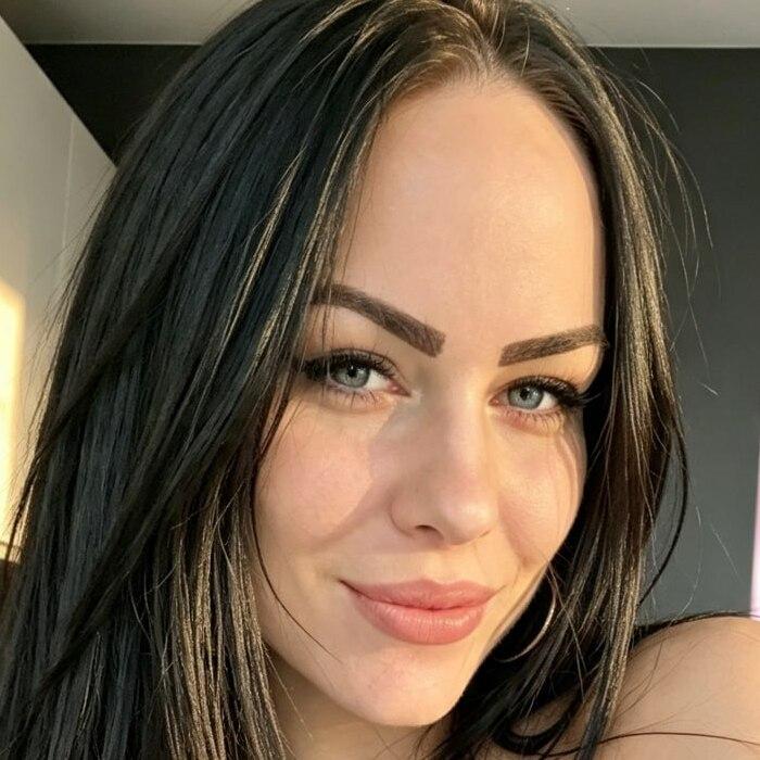 Charming pen pal Natalia, 37 yrs.old from Eastern Europe