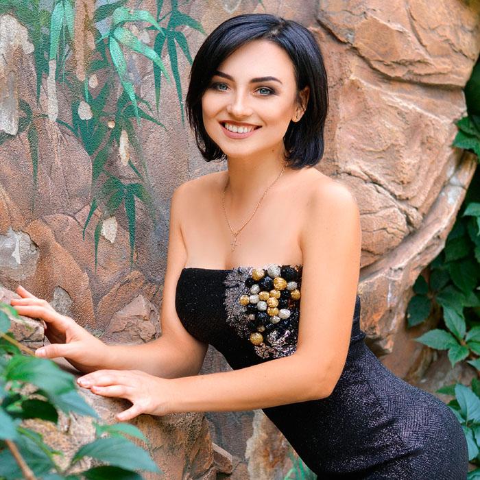 Charming wife Alina, 35 yrs.old from Kharkov, Ukraine