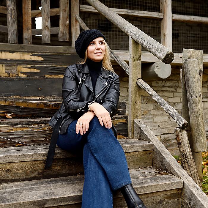 Charming miss Yulia, 56 yrs.old from Eastern Europe