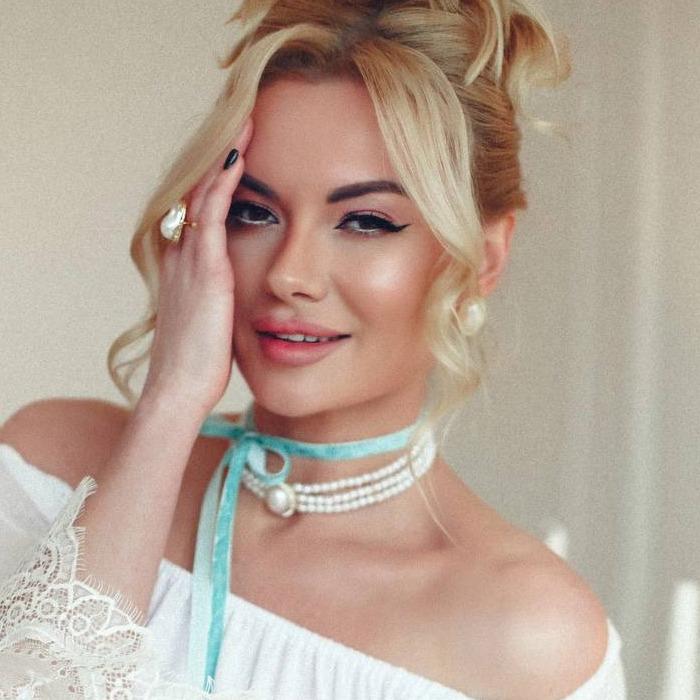 Single pen pal Julia, 39 yrs.old from Donetsk, Ukraine