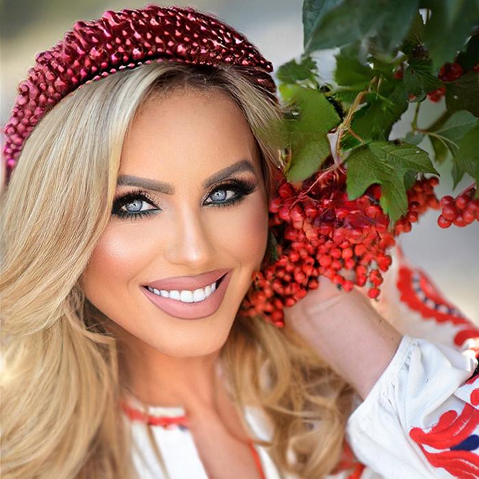 Amazing miss Anna, 41 yrs.old from Kharkov, Ukraine
