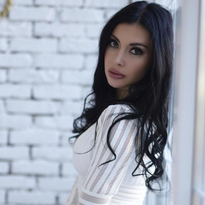 Pretty wife Julia, 40 yrs.old from Donetsk, Ukraine