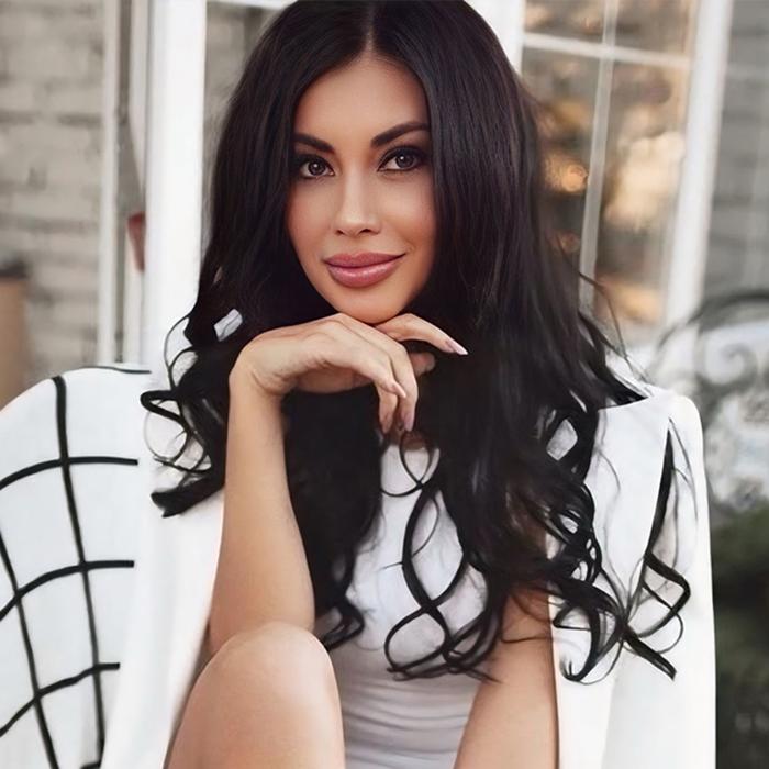 Gorgeous pen pal Julia, 40 yrs.old from Donetsk, Ukraine