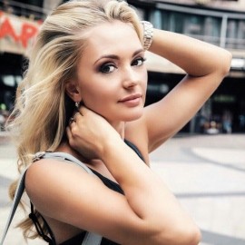 Single miss Anna, 42 yrs.old from Kiev, Ukraine