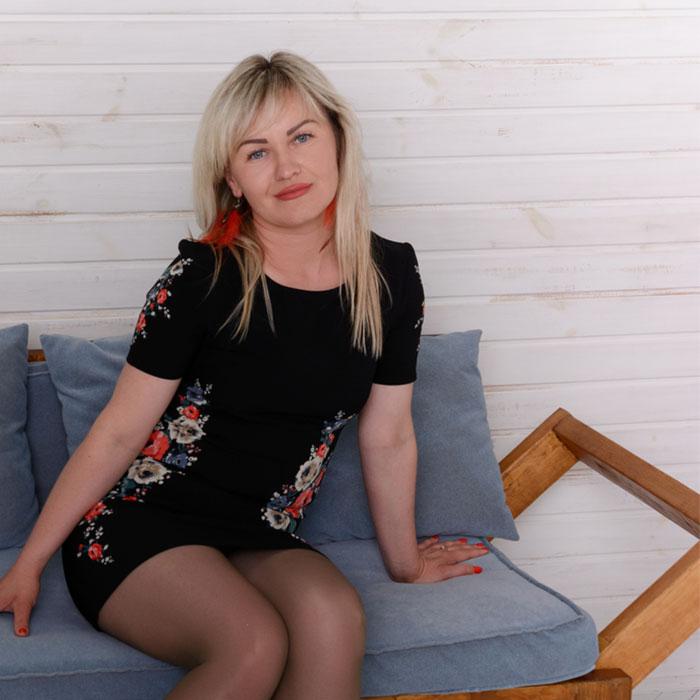 Gorgeous girl Elena, 40 yrs.old from Kharkov, Ukraine