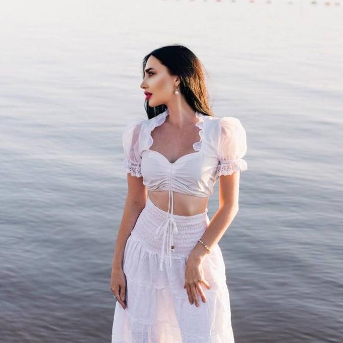 Gorgeous bride Kristina, 34 yrs.old from Eastern Europe