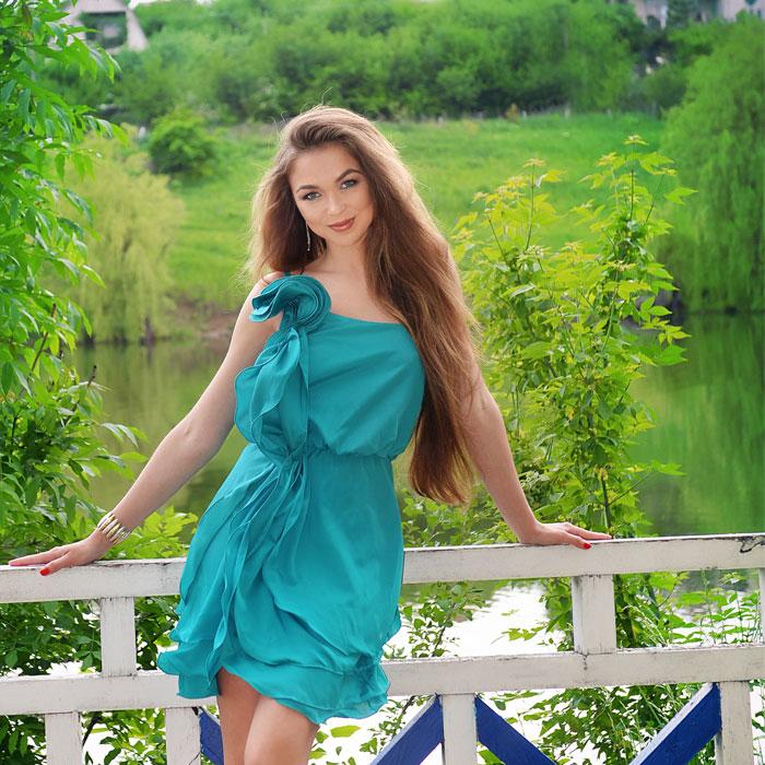 Beautiful mail order bride Anna, 40 yrs.old from Kharkov, Ukraine