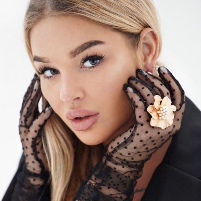  Angelina, 37 yrs.old from Eastern Europe