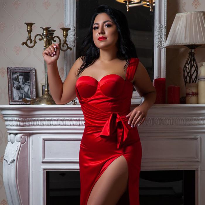 Gorgeous bride Darina, 27 yrs.old from Kharkov, Ukraine