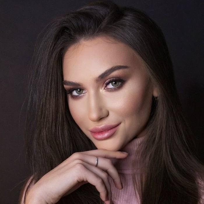 Nice girlfriend Ekaterina, 28 yrs.old from Eastern Europe