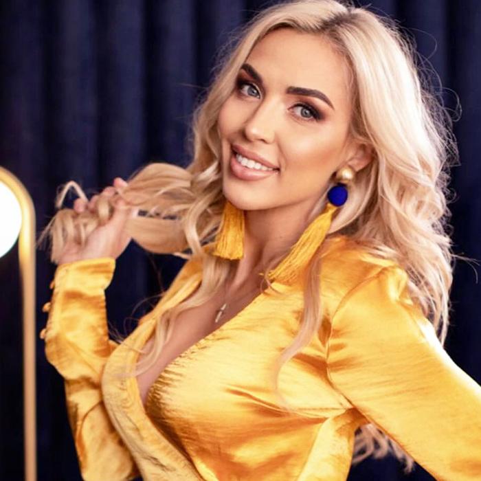 Hot wife Nadezhda, 37 yrs.old from Kiev, Ukraine