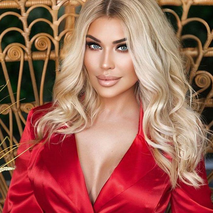 Charming miss Valeria, 47 yrs.old from Kiev, Ukraine