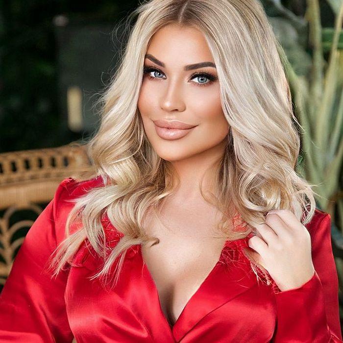 Hot miss Valeria, 47 yrs.old from Kiev, Ukraine