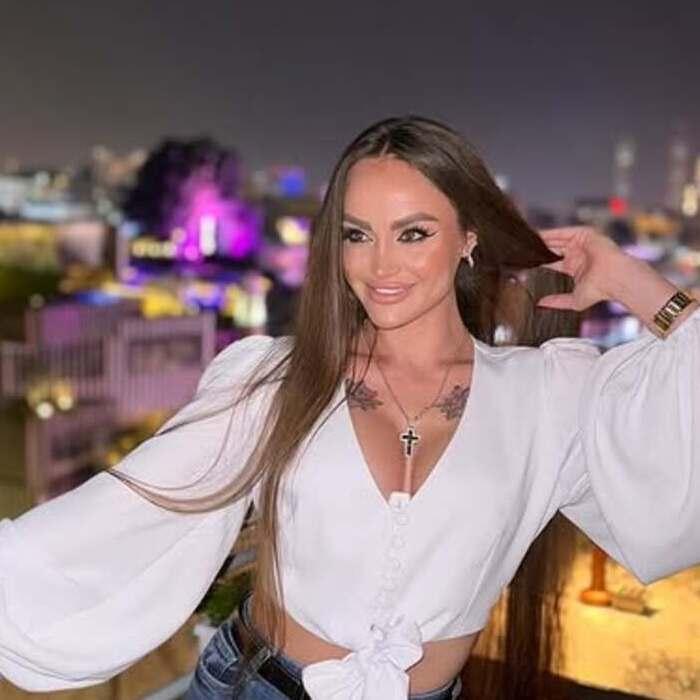 Hot lady Alyona, 34 yrs.old from Eastern Europe