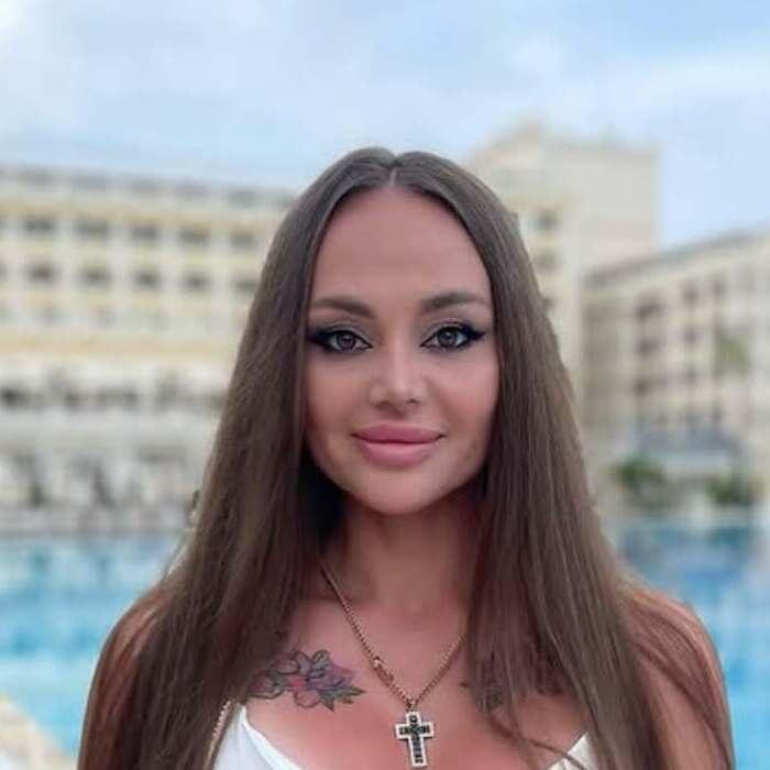 Charming miss Alyona, 34 yrs.old from Eastern Europe